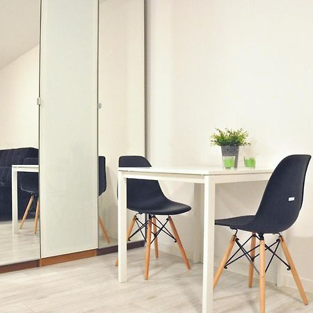 Nice And Comfy Studio Close To Old Town And Metro. Варшава Екстер'єр фото