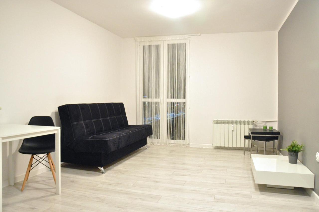 Nice And Comfy Studio Close To Old Town And Metro. Варшава Екстер'єр фото